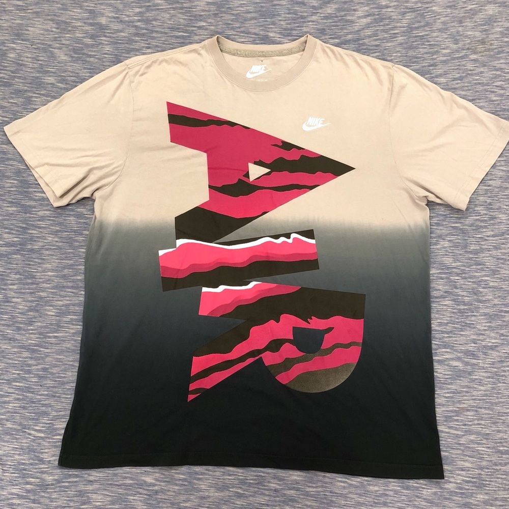 Nike Q1 S+ Air Dip Dye T Shirt